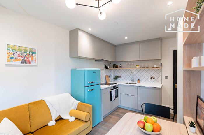 1 Bedroom Apartment To Rent In Node, Brixton, SE24