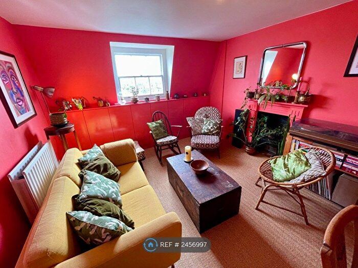 2 Bedroom Flat To Rent In Albion Road, London, N16