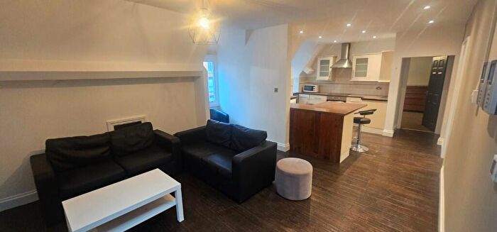 4 Bedroom Apartment To Rent In Merrion Street, Leeds, West Yorkshire, LS2