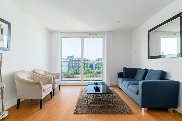 2 Bedroom Flat For Sale In Conington Road, London, SE13