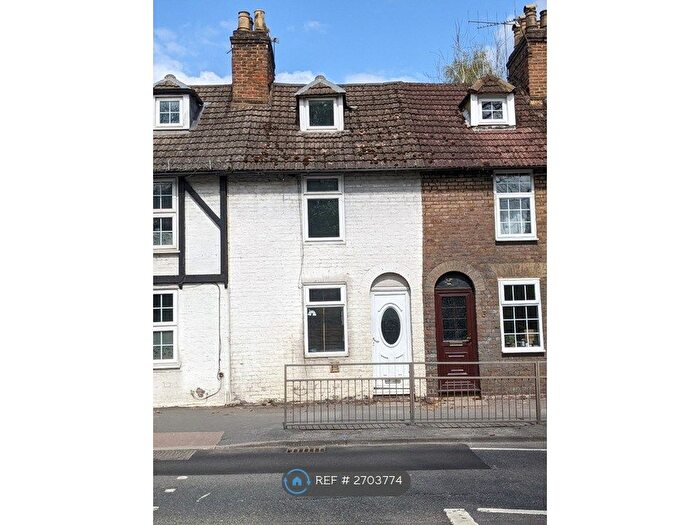 2 Bedroom Terraced House To Rent In Weavering Cottages, Weavering, Maidstone, ME14