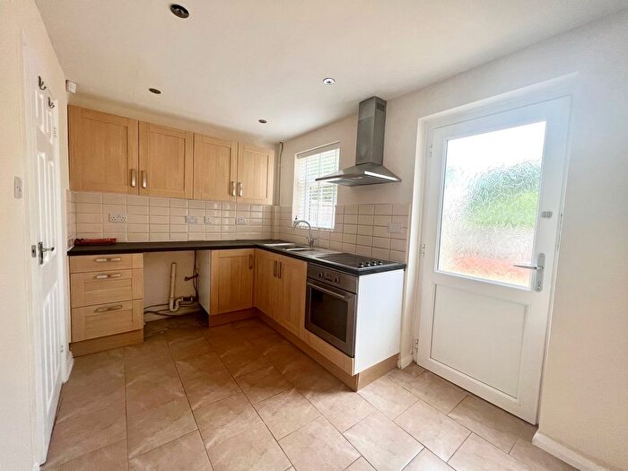 2 Bedroom Semi Detached House To Rent In Bunting Street, Nottingham, NG7