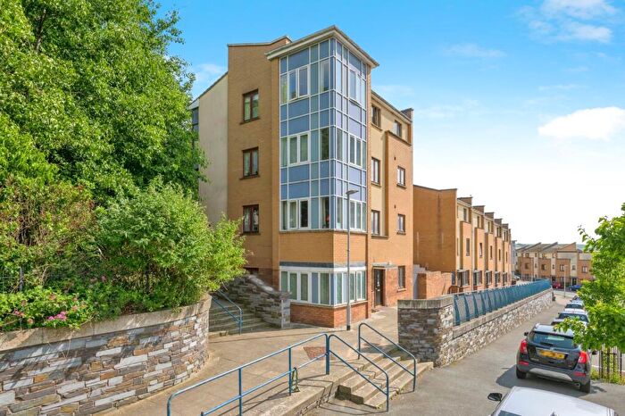 2 Bedroom Flat For Sale In James Street, Devonport, Plymouth, Devon, PL1