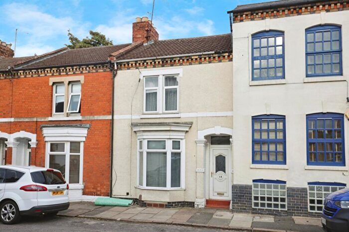 3 Bedroom Terraced House For Sale In Shakespeare Road, Northampton, NN1