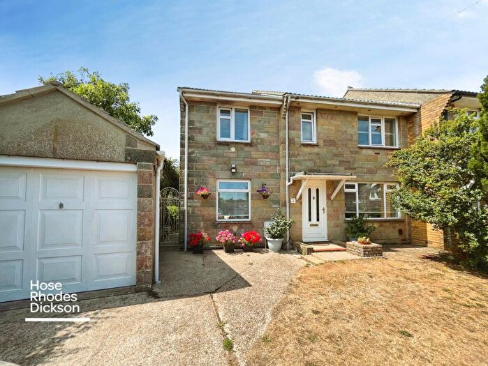 4 Bedroom Semi-Detached House For Sale In Ternal Mead, Godshill, Ventnor, PO38