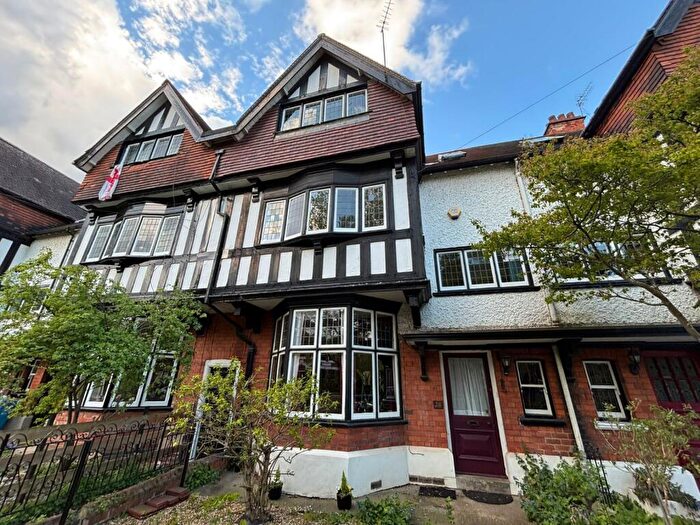 5 Bedroom Terraced House To Rent In Westbourne Avenue, Princes Avenue, Hull, East Riding Of Yorkshi, HU5