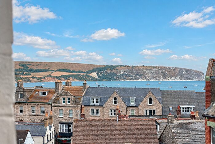 4 Bedroom Terraced House For Sale In Park Road, Swanage, BH19 - Photo 2