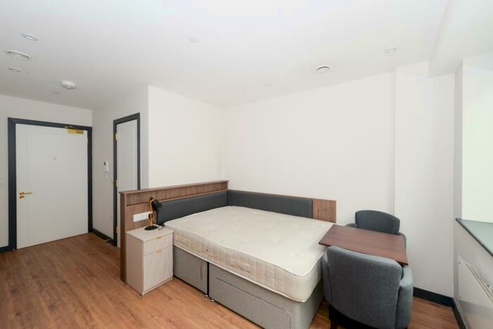 Apartment To Rent In Drury Lane, Liverpool, L2