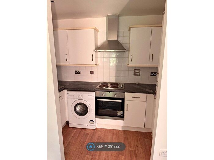 1 Bedroom Flat To Rent In East Road, Harlow, CM20