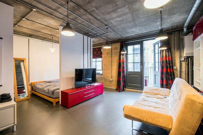 1 Bedroom Flat To Rent In New Inn Broadway, Shoreditch, EC2A