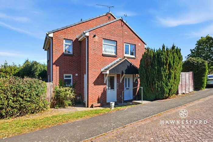 3 Bedroom End Of Terrace House For Sale In Harrier Drive, Sittingbourne, ME10