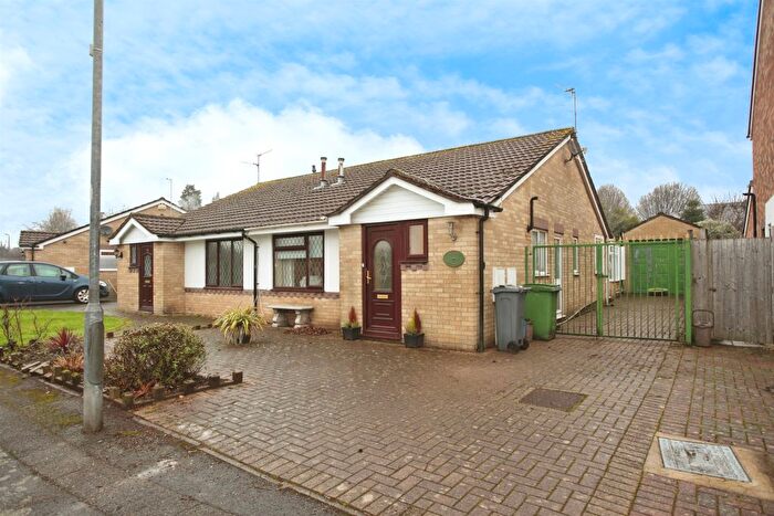 2 Bedroom Semi Detached Bungalow For Sale In Coed Arian, Cardiff, CF14