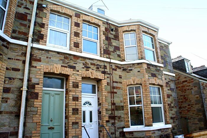 1 Bedroom Flat To Rent In Castle Street, Bodmin, PL31