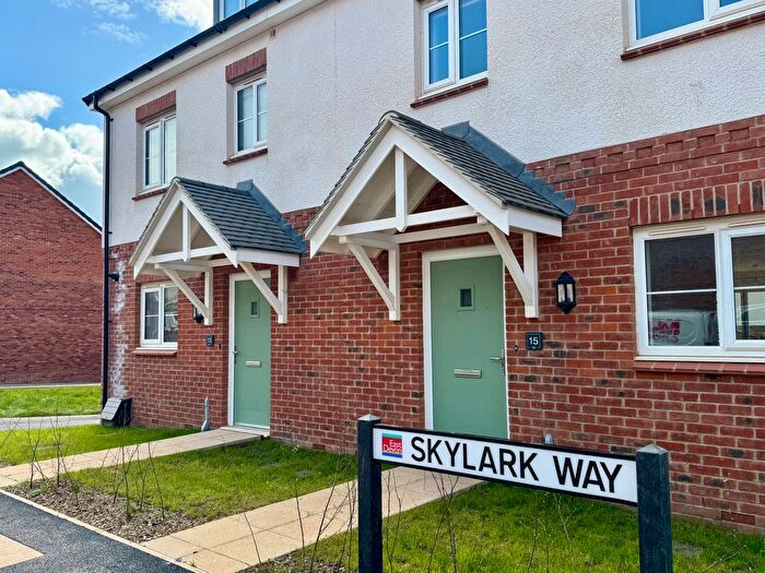 4 Bedroom Semi Detached House To Rent In Skylark Way, Exmouth, EX8
