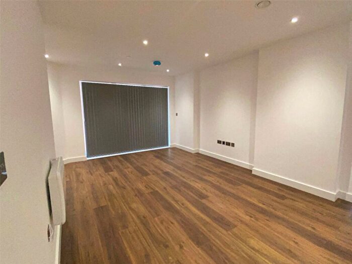 2 Bedroom Apartment To Rent In The Grand Exchange, Market Street, Bracknell, Berkshire, RG12