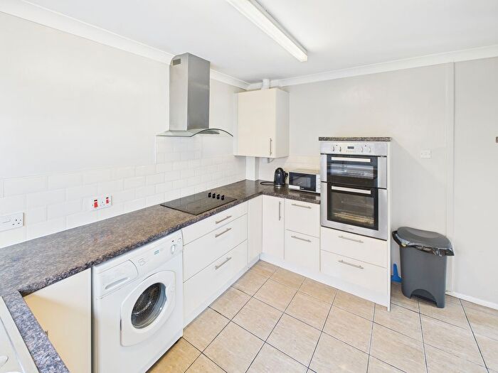2 Bedroom Bungalow For Sale In Fir Tree Drive, Wigan, WN3