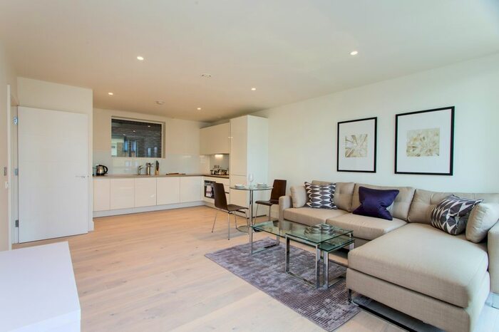 1 Bedroom Flat To Rent In Atrium Apartments, Ladbroke Grove, London, W10
