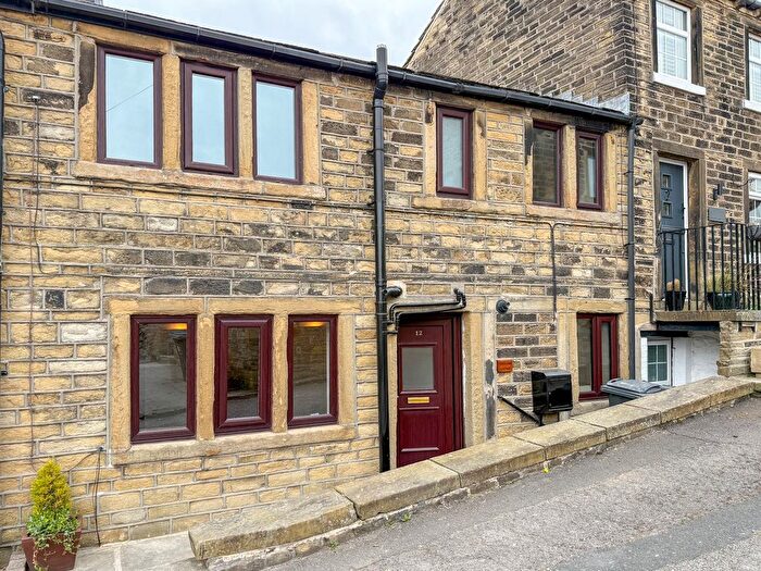 2 Bedroom Terraced House To Rent In Upper Fold, Honley, Holmfirth, HD9