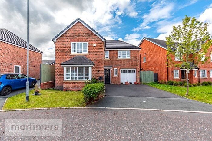 4 Bedroom Detached House For Sale In Rathbone Avenue, Blackburn, Lancashire, BB2