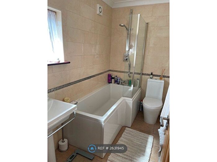 2 Bedroom End Of Terrace House To Rent In Tonbridge Kent, Tonbridge Kent, TN9