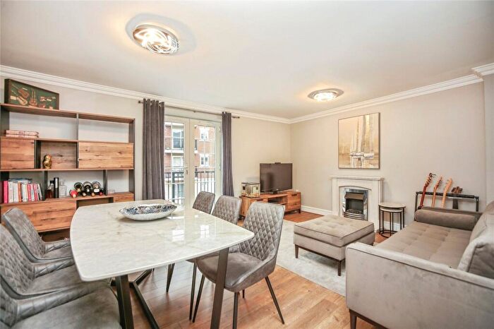 3 Bedroom Terraced House To Rent In Brookbank Close, Cheltenham, Gloucestershire, GL50