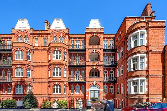 2 Bedroom Flat To Rent In Mornington Avenue, West Kensington, W14