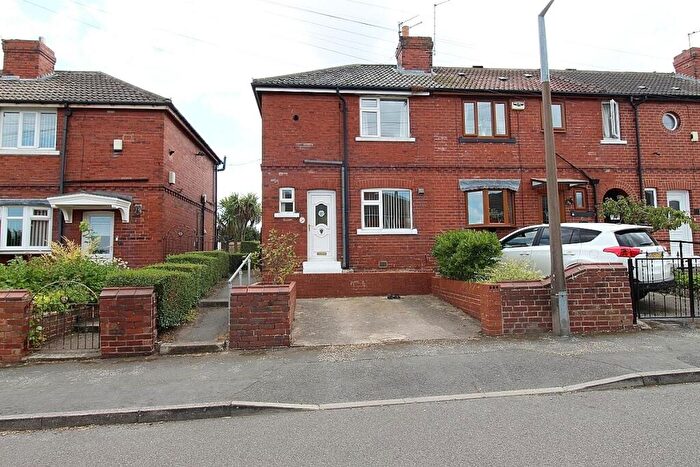 2 Bedroom End Of Terrace House For Sale In Bentley Road, Bramley, Rotherham, S66
