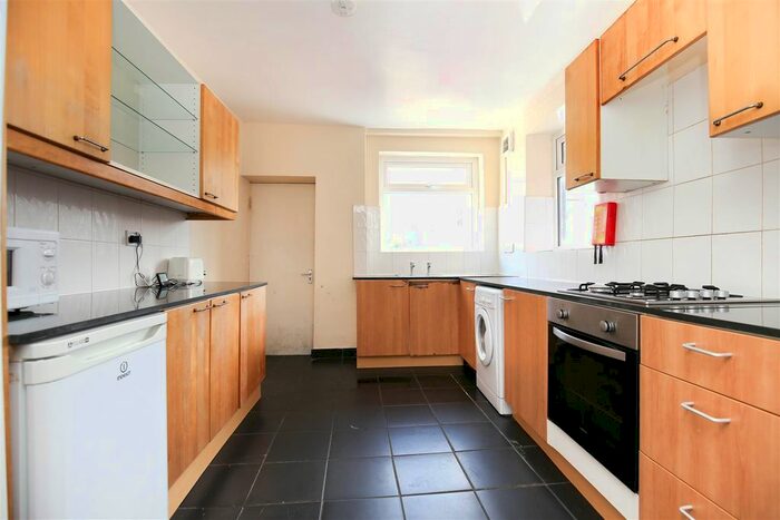 5 Bedroom Terraced House To Rent In Burnside, Spital Tongues NE2
