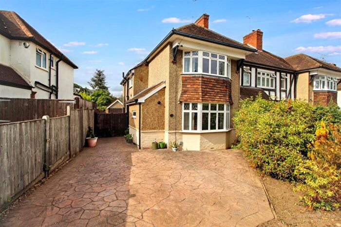 3 Bedroom Semi Detached House For Sale In Norcot Road, Tilehurst, Reading, RG30