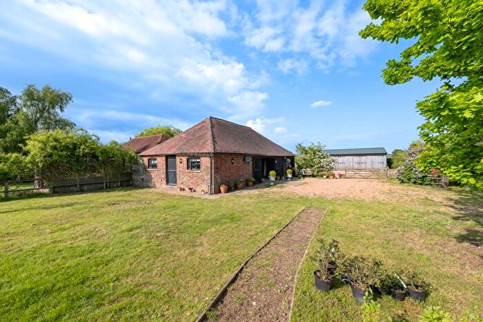 3 Bedroom Barn Conversion For Sale In Palehouse Common, Framfield, TN22
