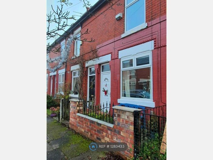 2 Bedroom Terraced House To Rent In Halstead Ave, Manchester M21