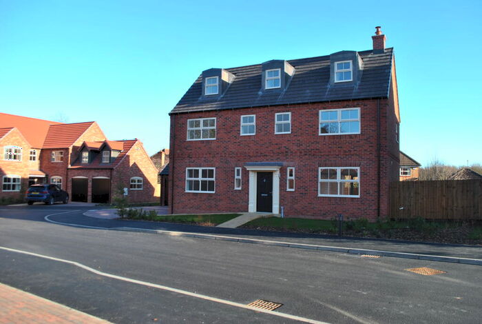 6 Bedroom Detached House To Rent In The Heights, Hutchinson Road, Newark, Notts, NG24