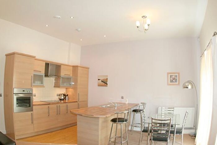 2 Bedroom Property To Rent In Bewsey Street, Warrington, WA2