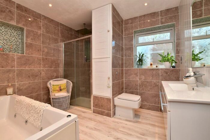 2 Bedroom Bungalow For Sale In Mill Lane, Ashington, West Sussex, RH20