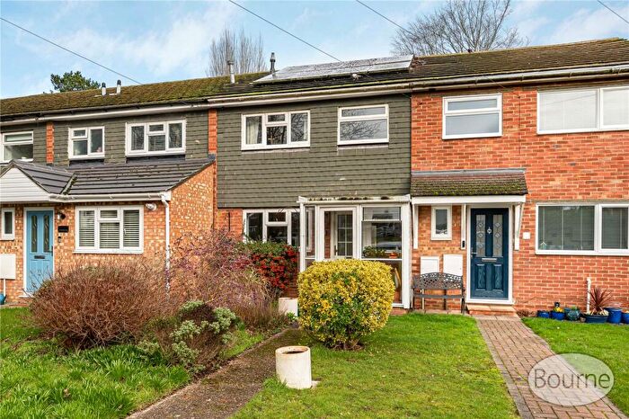 3 Bedroom Terraced House For Sale In Lakeside Close, St. John's, Woking, Surrey, GU21