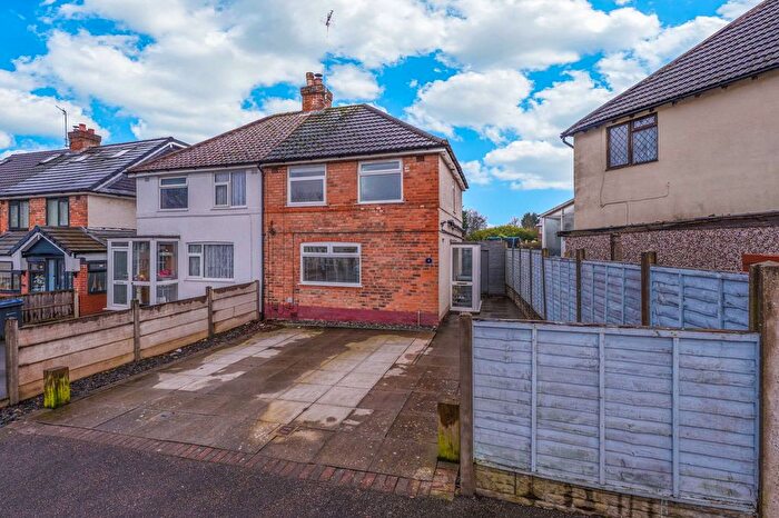 2 Bedroom Semi Detached House For Sale In Pollard Road, Birmingham, B27