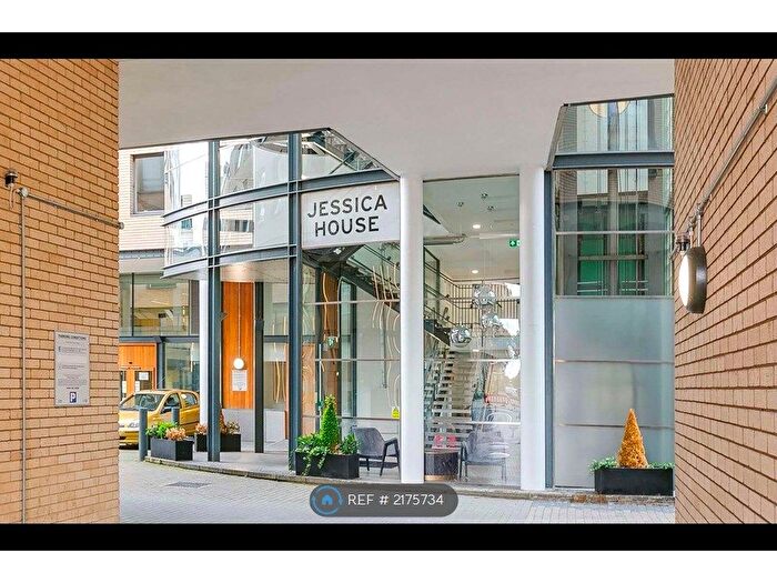 2 Bedroom Flat To Rent In Wandsworth High Street, London, SW18