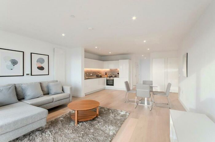 2 Bedroom Apartment To Rent In Commodore House, Admiralty Avenue, Royal Docks, London, E16