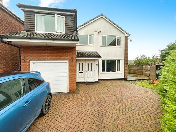 4 Bedroom Detached House For Sale In Melton Drive, Bury, BL9