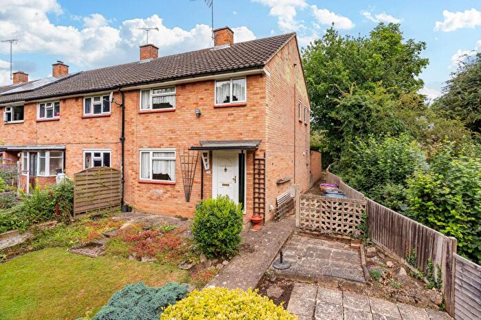 3 Bedroom End Of Terrace House For Sale In Trotters Gap, Stanstead Abbotts, SG12