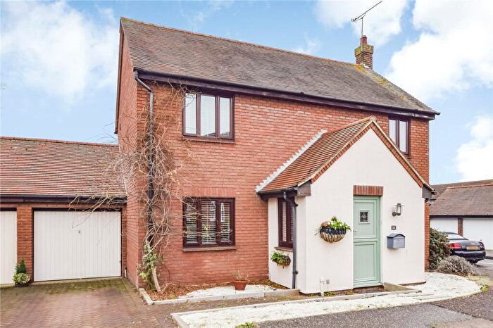 4 Bedroom Detached House For Sale In Gandalfs Ride, South Woodham Ferrers, Chelmsford, CM3