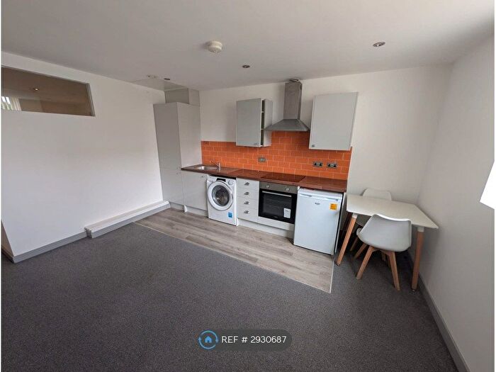 1 Bedroom Flat To Rent In Springfield House, Barnsley, S70