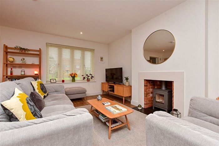 3 Bedroom Semi-Detached House For Sale In Rose Lane, Stelling Minnis, Canterbury, Kent, CT4