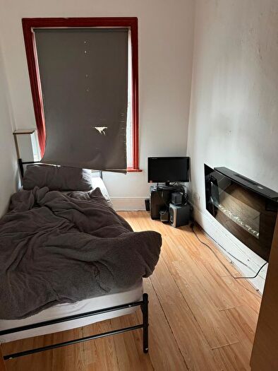 4 Bedroom Flat To Rent In High Road, Leyton, E15