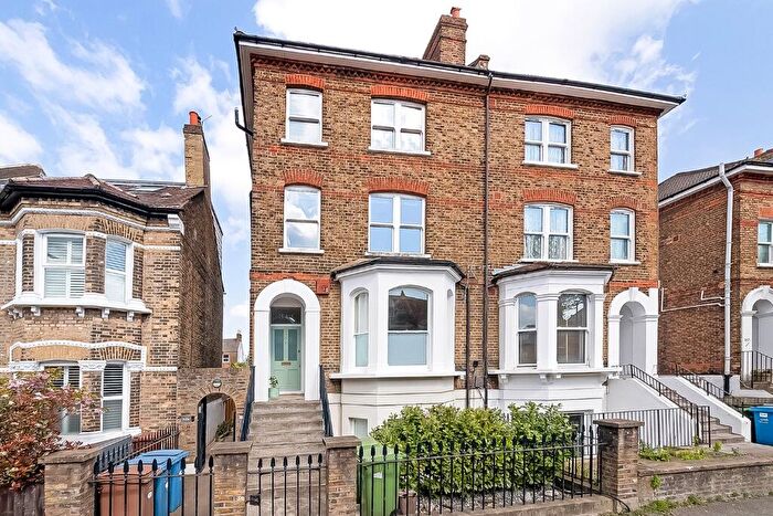 1 Bedroom Flat For Sale In Lordship Lane, London, SE22