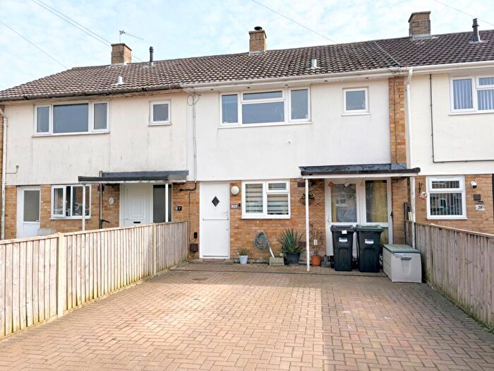 3 Bedroom Terraced House For Sale In Beech Crescent, Hythe, Southampton, SO45