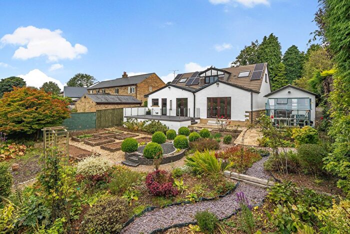 4 Bedroom Detached House For Sale In Tofts Lane, Follifoot, HG3