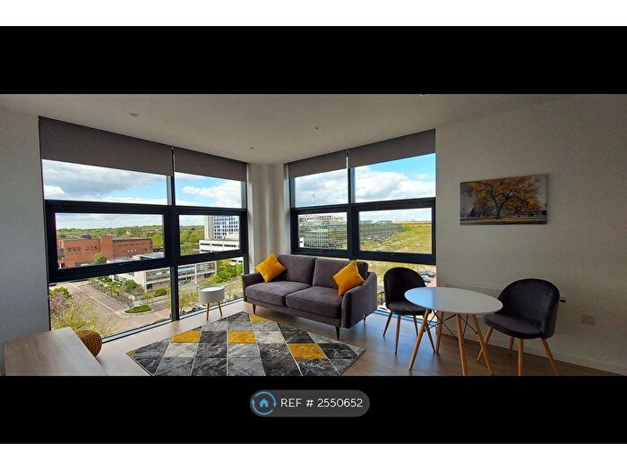 1 Bedroom Flat To Rent In Medina House, Milton Keynes, MK9