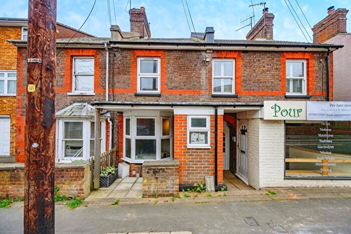 3 Bedroom Terraced House For Sale In St. Johns Road, Hemel Hempstead, HP1