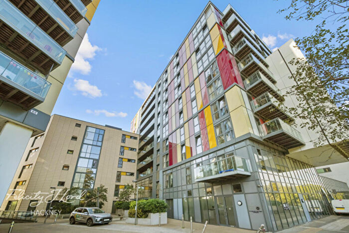 2 Bedroom Flat For Sale In Homerton Road, London, E9